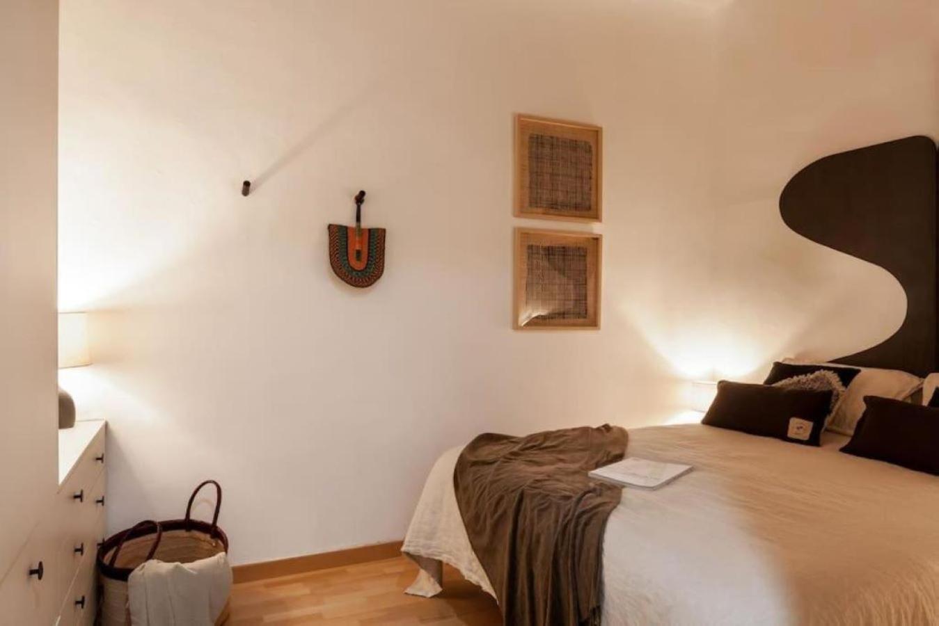 Kakwa - 2 Bedroom And Balcony Eixample Esquerra *